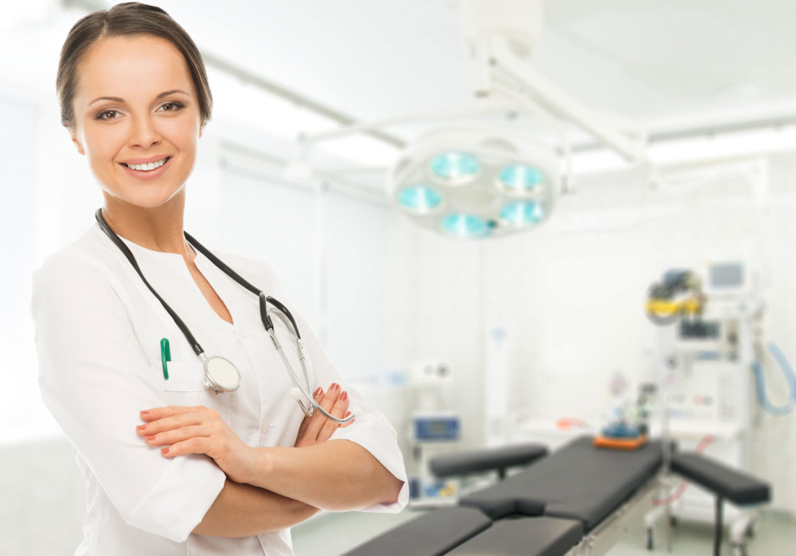 Helferin in der Arzt Praxis